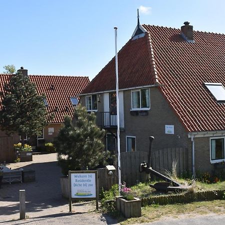 Hotel Dichtbijzee Oosterend  Exterior foto
