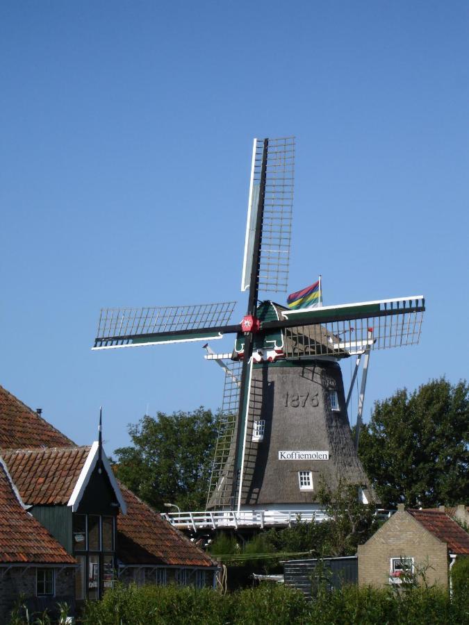 Hotel Dichtbijzee Oosterend  Exterior foto